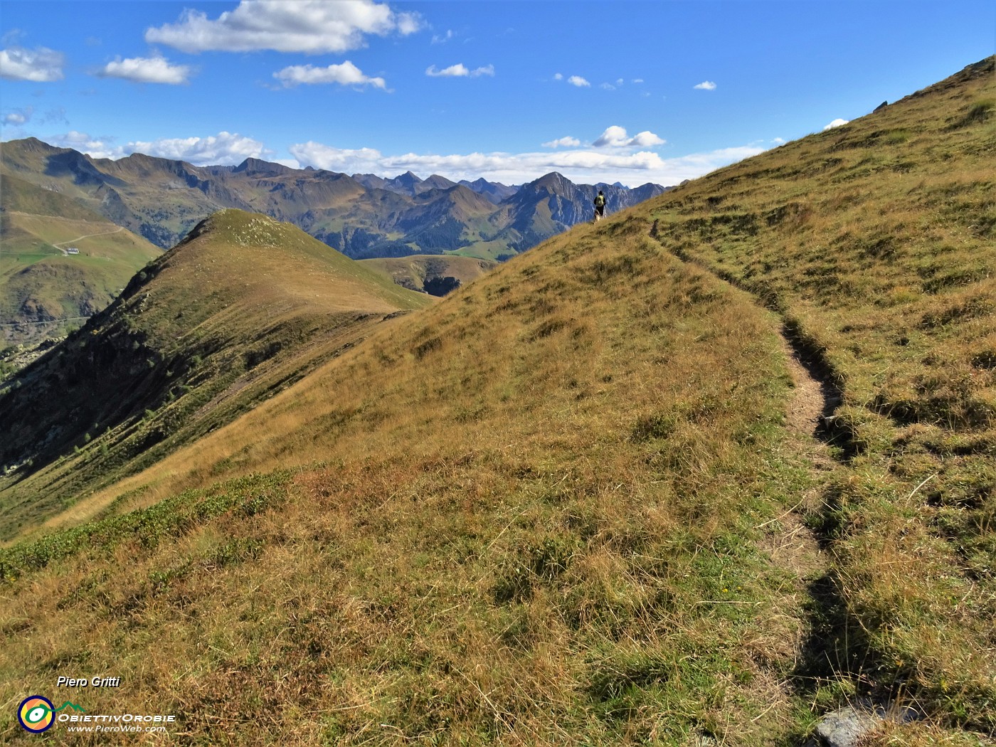 30 In vista della cima del Mincucco (a sx).JPG